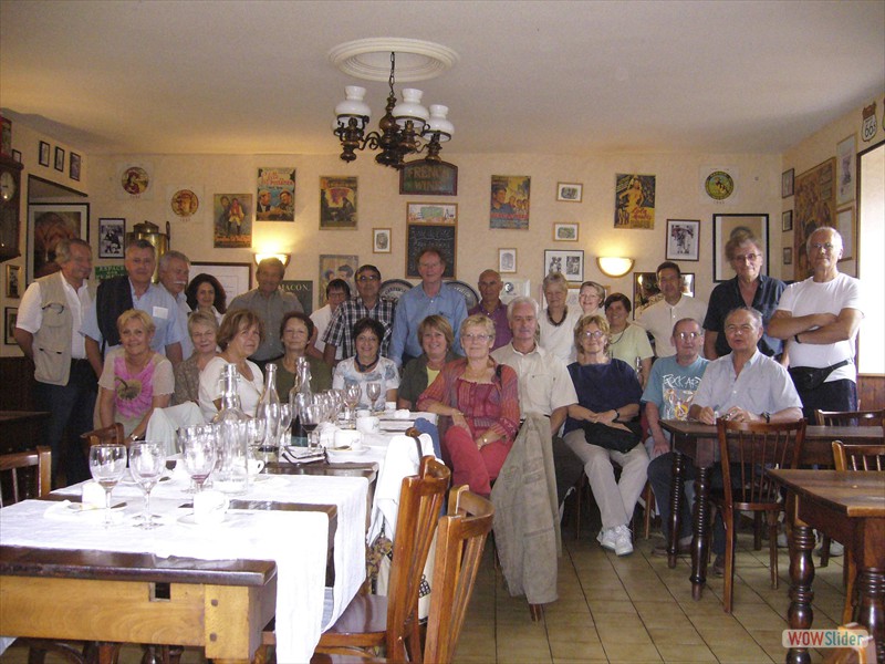 La photo de famille à l'intérieur ...(La pluie...)