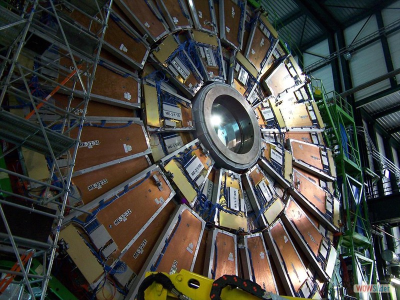Autre vue du LHC Photos Robert Perrat